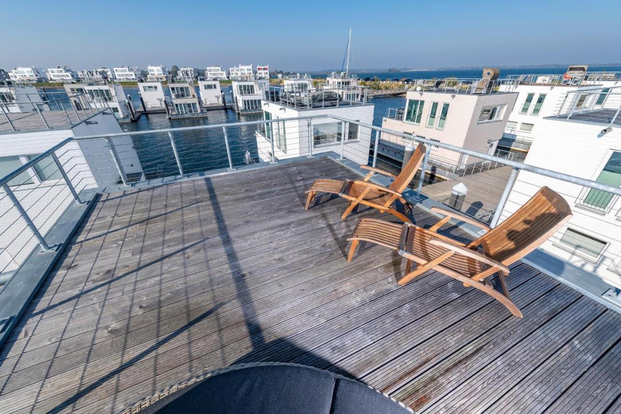 Вилла Schwimmendes Haus 10 Grad Ost Ольпениц Экстерьер фото