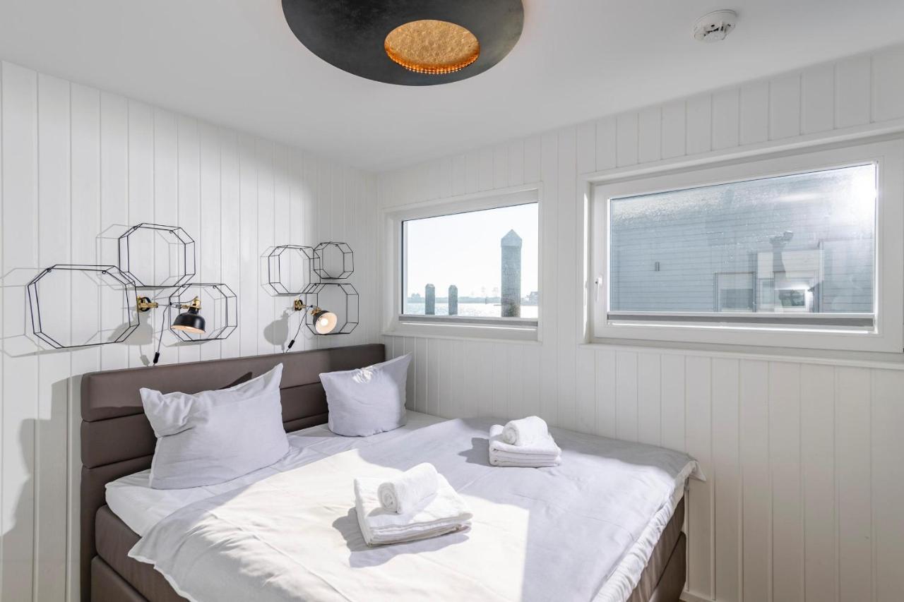 Вилла Schwimmendes Haus 10 Grad Ost Ольпениц Экстерьер фото