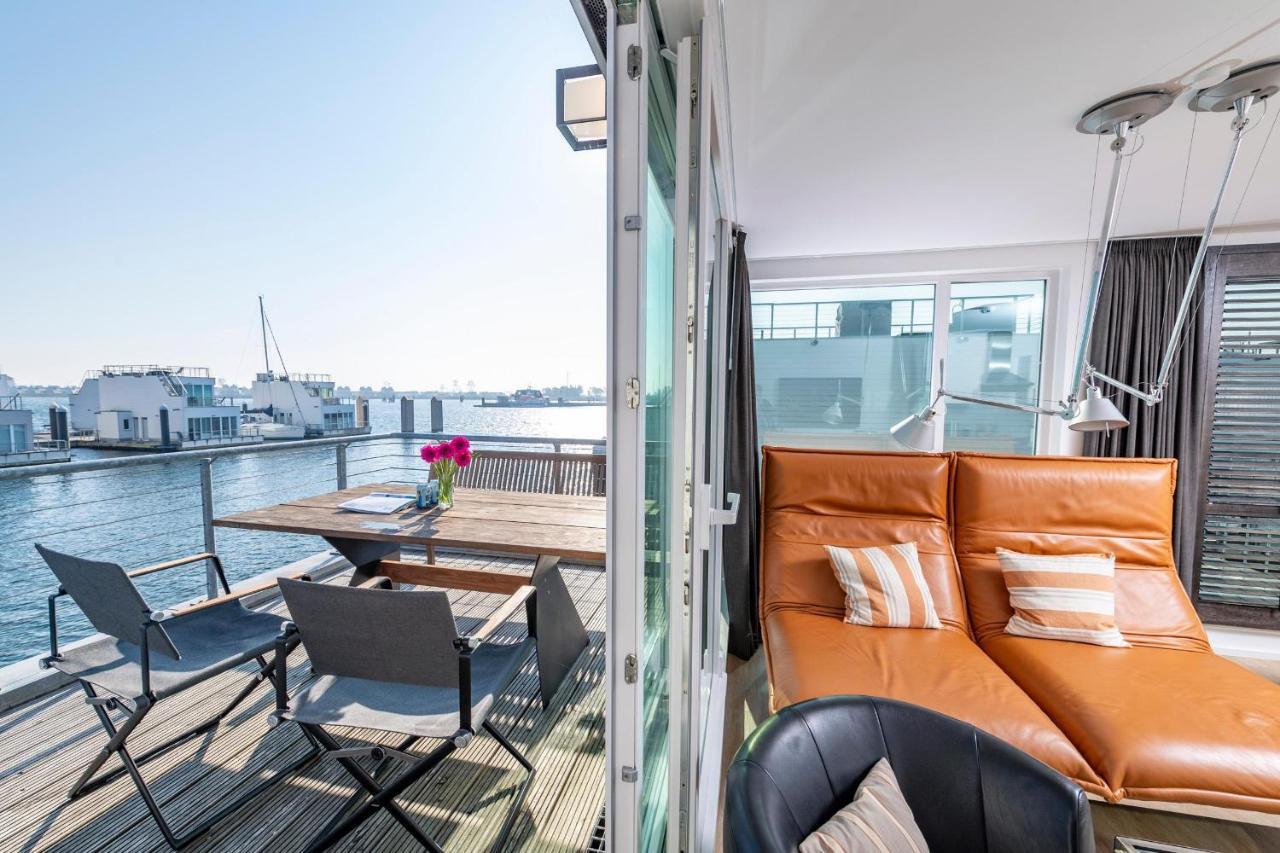 Вилла Schwimmendes Haus 10 Grad Ost Ольпениц Экстерьер фото